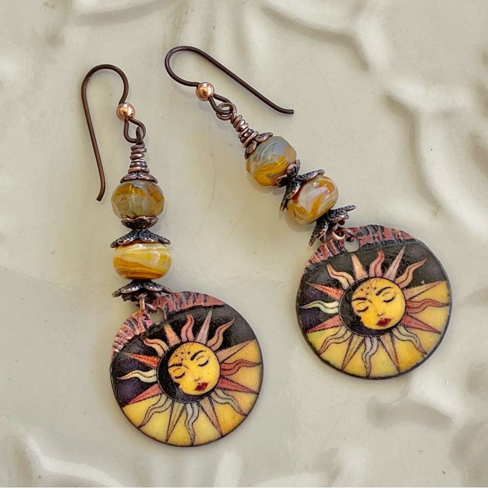 ARTISAN Earrings “Here Comes the Sun” - Dangles - Picture 4 of 12